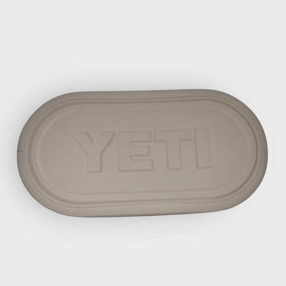 YETI Taupe Camino Carryall 20L Durable Waterproof Utility Bag Limited Edition - Picture 4 of 4